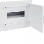 Щит вбудовуваний HAGER GOLF VF108PD 1 ряд 8 мод. білі двері