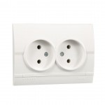 Розетка LEZARD Deriy 702-0202-128 подвійна без заземлюючого контакту біла