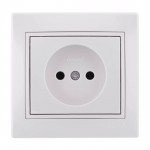 Розетка LEZARD Mira 701-0202-121В без заземлюючого контакту біла