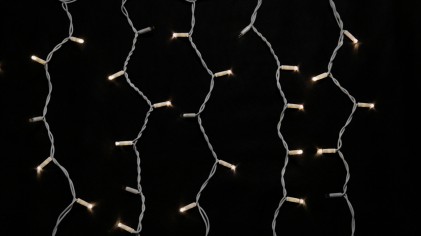 Гирлянда внешняя DELUX ICICLE 108LED 2x1m 27 flash теплый белый/белый IP44 EN