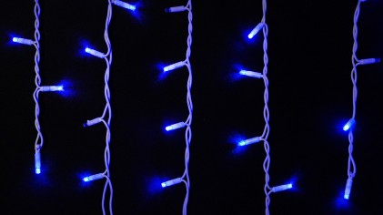 Гирлянда внешняя DELUX ICICLE 75LED 2x0.7m 18 flash синий/белый IP44 EN