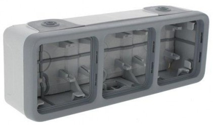 Коробка LEGRAND Plexo 3-местная для внешнего монтажа IP55 серая