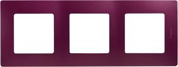 Рамка LEGRAND Etika 3 поста сливовый