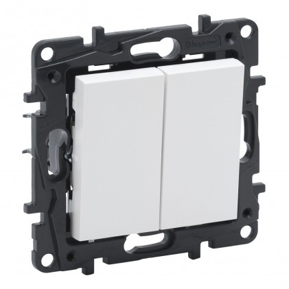 Вимикач LEGRAND Niloé Step 2-клавішний (сх.5) 10А білий