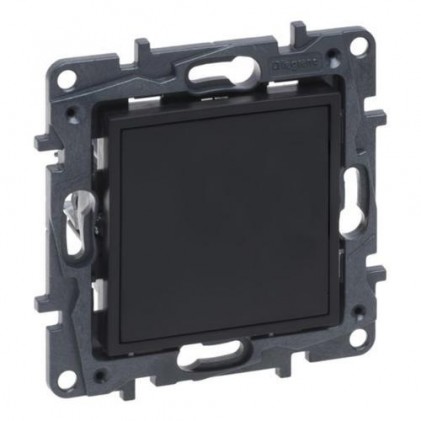 Заглушка LEGRAND Niloé Step черная