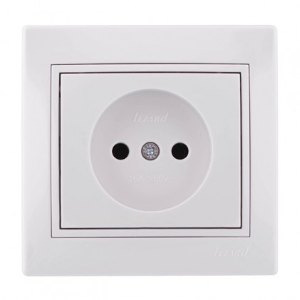 Розетка LEZARD Mira 701-0202-121В без заземляющего контакта белая