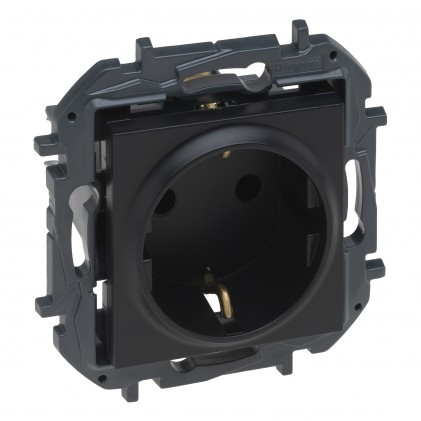 Розетка с з/к LEGRAND Niloé Step 16А черная